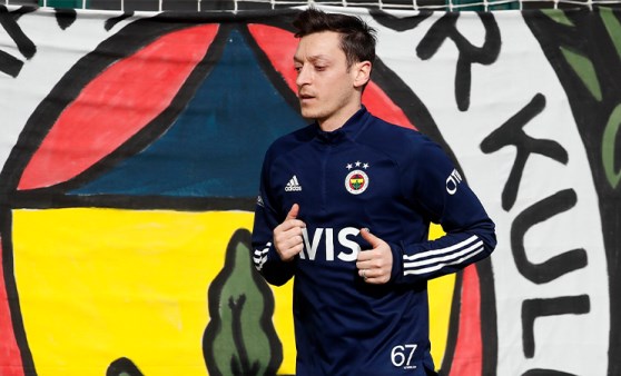 Fenerbahçe'nin yıldızı Mesut Özil, Club Necaxa'nın hissedarı oldu