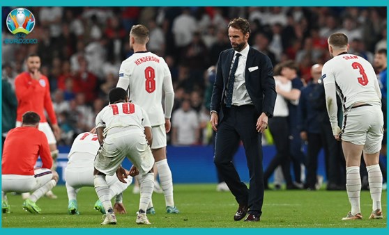 EURO 2020 finalinin ardından Saka, Sancho ve Rashford'a ırkçı saldırı