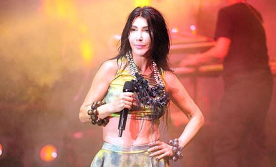 Kimseye anlatmamış: Hande Yener'den 1 yıl sonra gelen meme kanseri itirafı