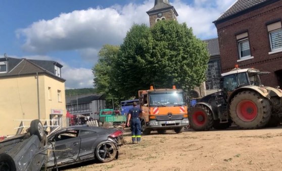 Almanya'da Stolberg bölge sakinleri selde yaşananları anlattılar