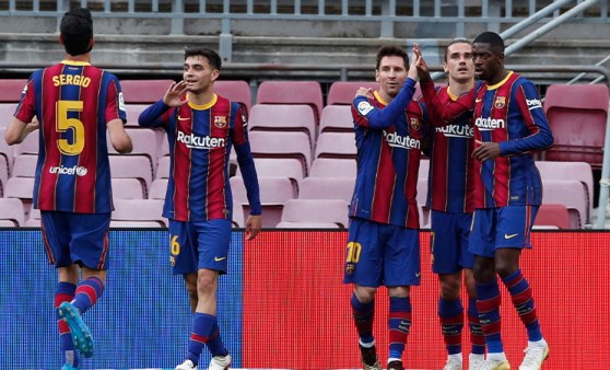 Barcelona'nın 9 oyuncusu ile yollarını ayıracağı iddia edildi