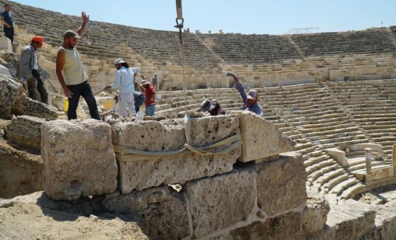 2 bin 200 yıllık antik tiyatronun restorasyonu tamamlandı