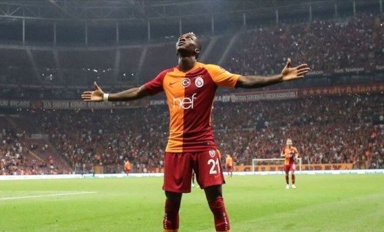 Henry Onyekuru, Olympiakos'a transfer oldu