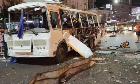 Rusya'da otobüsteki patlama anı kamerada