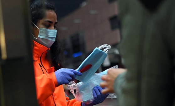 Dikkat çeken araştırma: Aşı olup Delta varyantı bulaşanlardaki virüs oranı çok yüksek