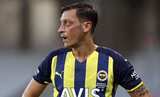 Mehmet Demirkol'dan Mesut Özil eleştirisi: 'Adı Mehmet olsa kadroya giremez'