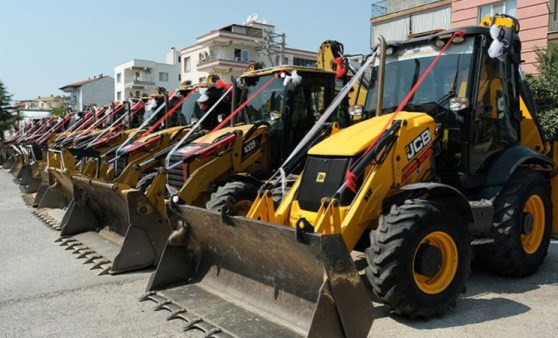 Manisa’da şaşkına çeviren düğün konvoyu