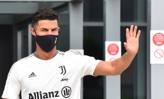 Real Madrid ve PSG Cristiano Ronaldo'nun peşinde