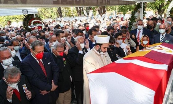 Prof. Dr. Duygun Yarsuvat, son yolculuğuna uğurlandı