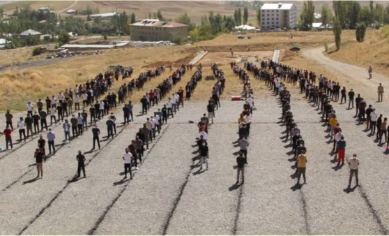 Güvenlik korucusu olmak için yarıştılar