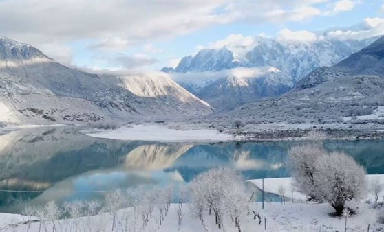 Dünyanın en derin kanyonundan kar manzaraları