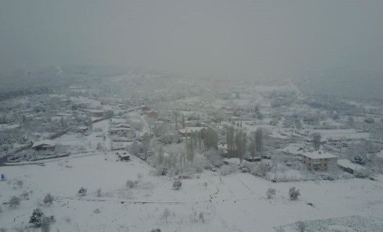 Kartal beyaza büründü