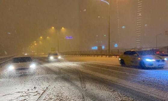 İstanbul pazar gününe bembeyaz uyandı: İşte kentteki son durum