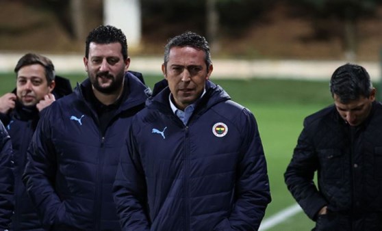 Fenerbahçe'de Okan Buruk sürprizi