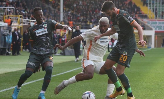 Alanyaspor ile Galatasaray berabere kaldı! | Alanyaspor 1-1 Galatasaray