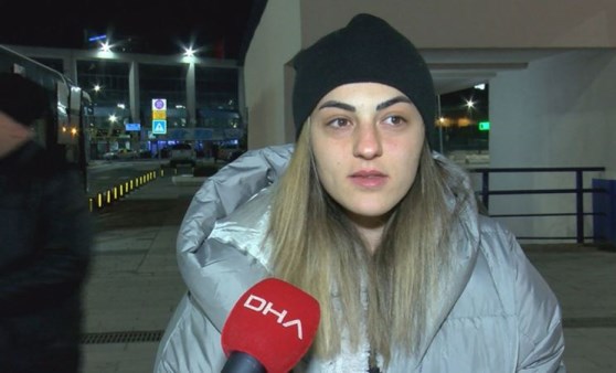 Ukrayna'dan kaçış; kafileyle İstanbul'a geldiler (10 Mart 2022) (Video Haber)