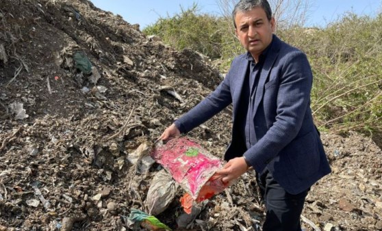 CHP'li Bulut, Bakan Kurum'un yalanladığı 'plastik çöpleri' görüntüledi