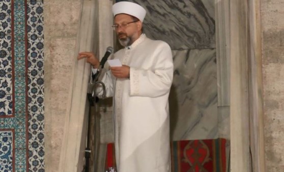 Diyanet İşleri Başkanı Ali Erbaş'tan Süleymaniye Camisi'nde İngilizce hutbe (02 Mayıs 2022) (Video Haber)