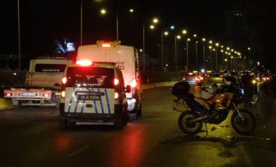 Refüje çarpan motosiklet sürücüsü hayatını kaybetti (04 Haziran 2022) (Video Haber)