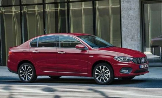 Fiat Egea yine zamlandı: 750 bin TL'yi de aştı