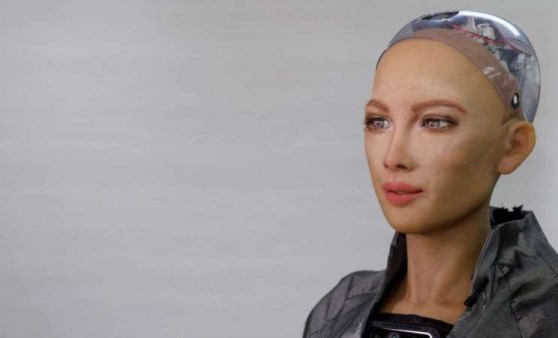 13 Most Inspiring and Witty Tweets from Sophia the Robot