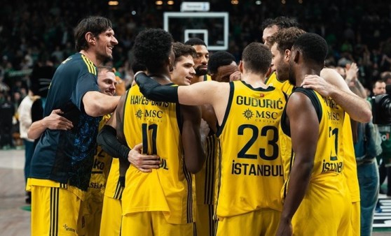 Virtus Bologna - Fenerbahçe Beko maçı ne zaman, saat kaçta, hangi kanalda? Şifresiz mi?