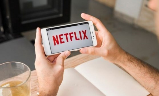 Netflix şubat ayında 3 yapımı kütüphanesinden kaldıracak