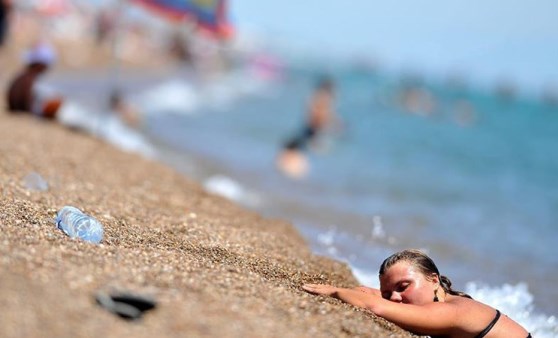 Uzmanından 'güneşlenme' uyarısı: Bu saatlere dikkat!