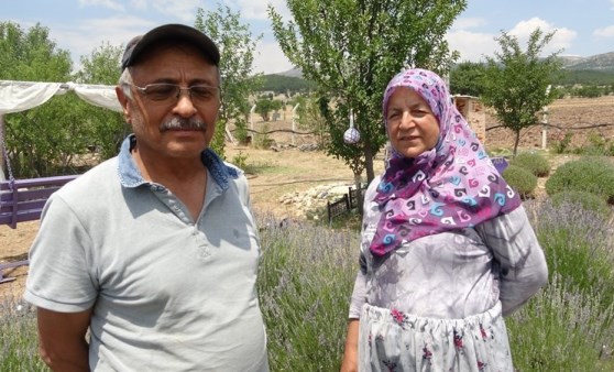 9 yıl önce hobi amacıyla kurduğu lavanta bahçesi şimdi gelir kapısı oldu