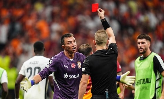 Young Boys maçında kırmızı kart görmüştü: Galatasaray'dan flaş Fernando Muslera kararı!