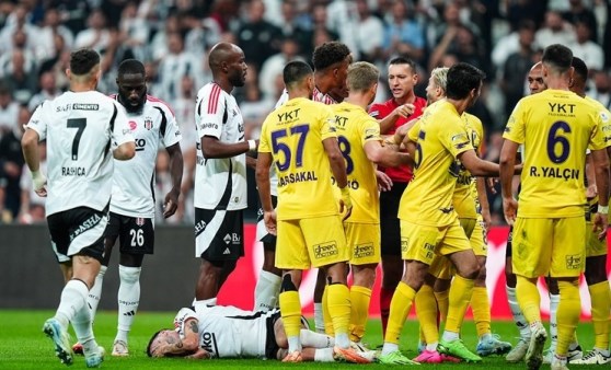 Spor yazarları Beşiktaş - Eyüpspor maçını yorumladı: 'VAR varsa hakem evden de yönetebilir'