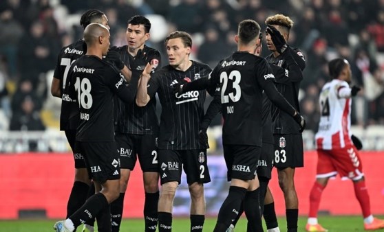 Spor yazarları Sivasspor - Beşiktaş maçını yorumladı: 'Kazanarak başlamak güzel ama...'